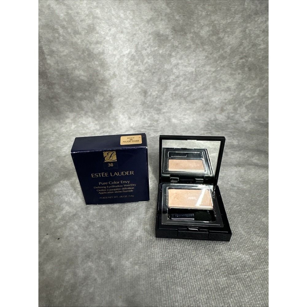 Estee Lauder Defining Eyeshadow Wet/Dry 30 Nude Dare Full Size RARE New